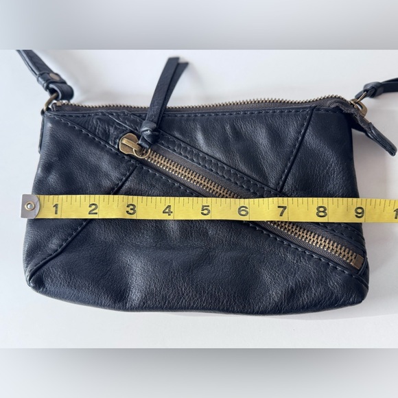 hobo black leather wristlet bag zipper - Picture 10 of 12
